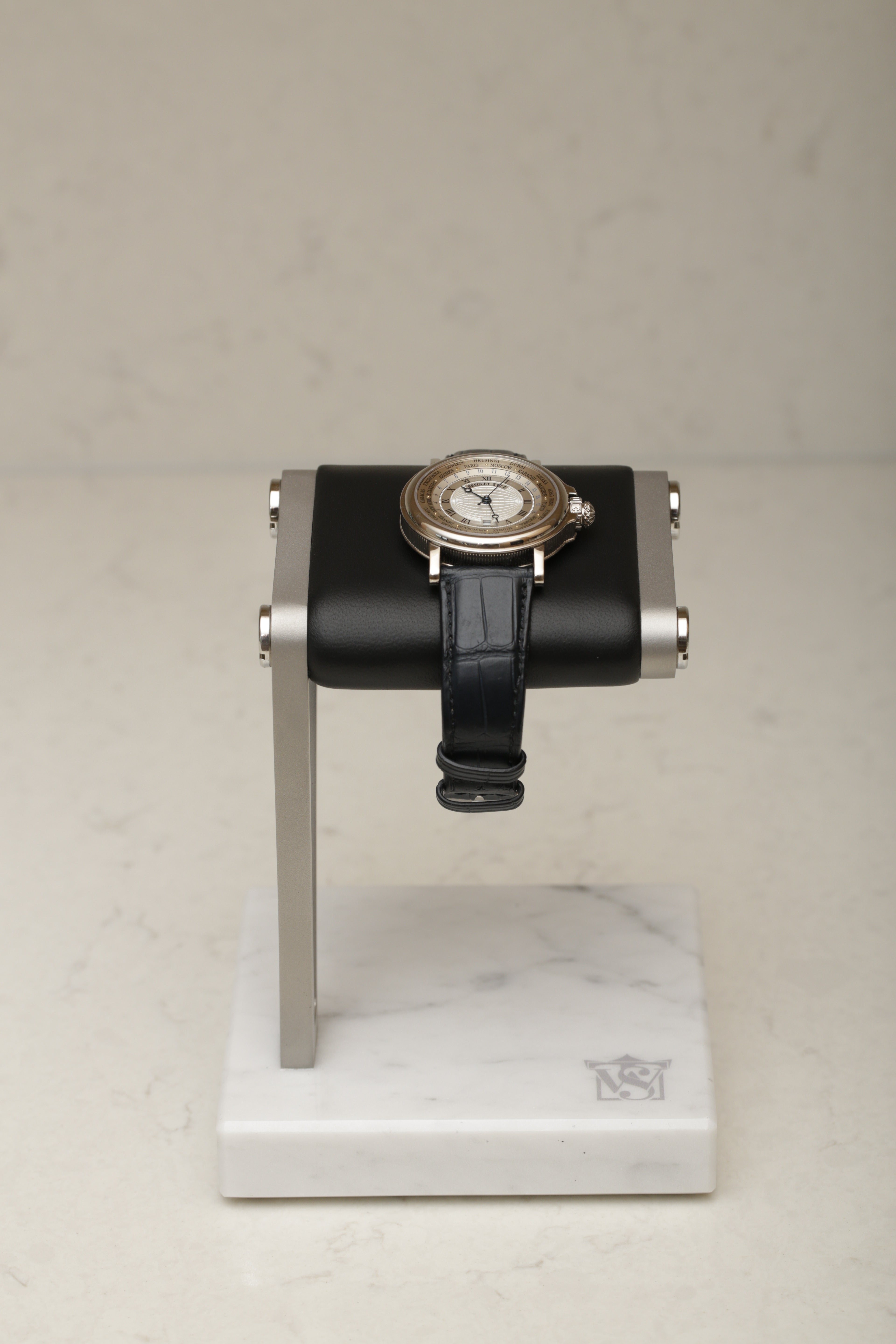 WATCH STAND 2.0 - SINGLE - WHITE & SILVER