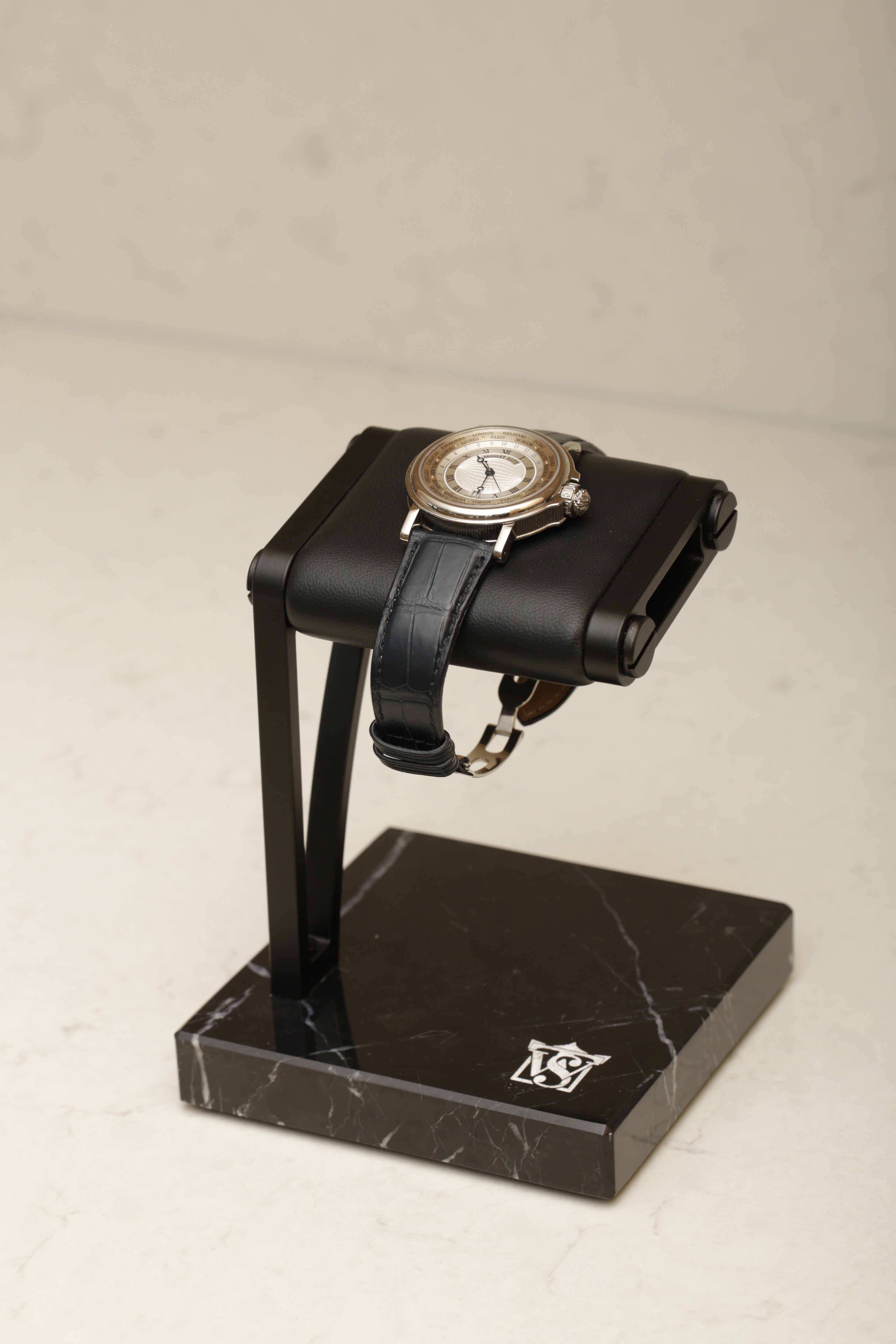 WATCH STAND 2.0 - SINGLE - BLACK & BLACK