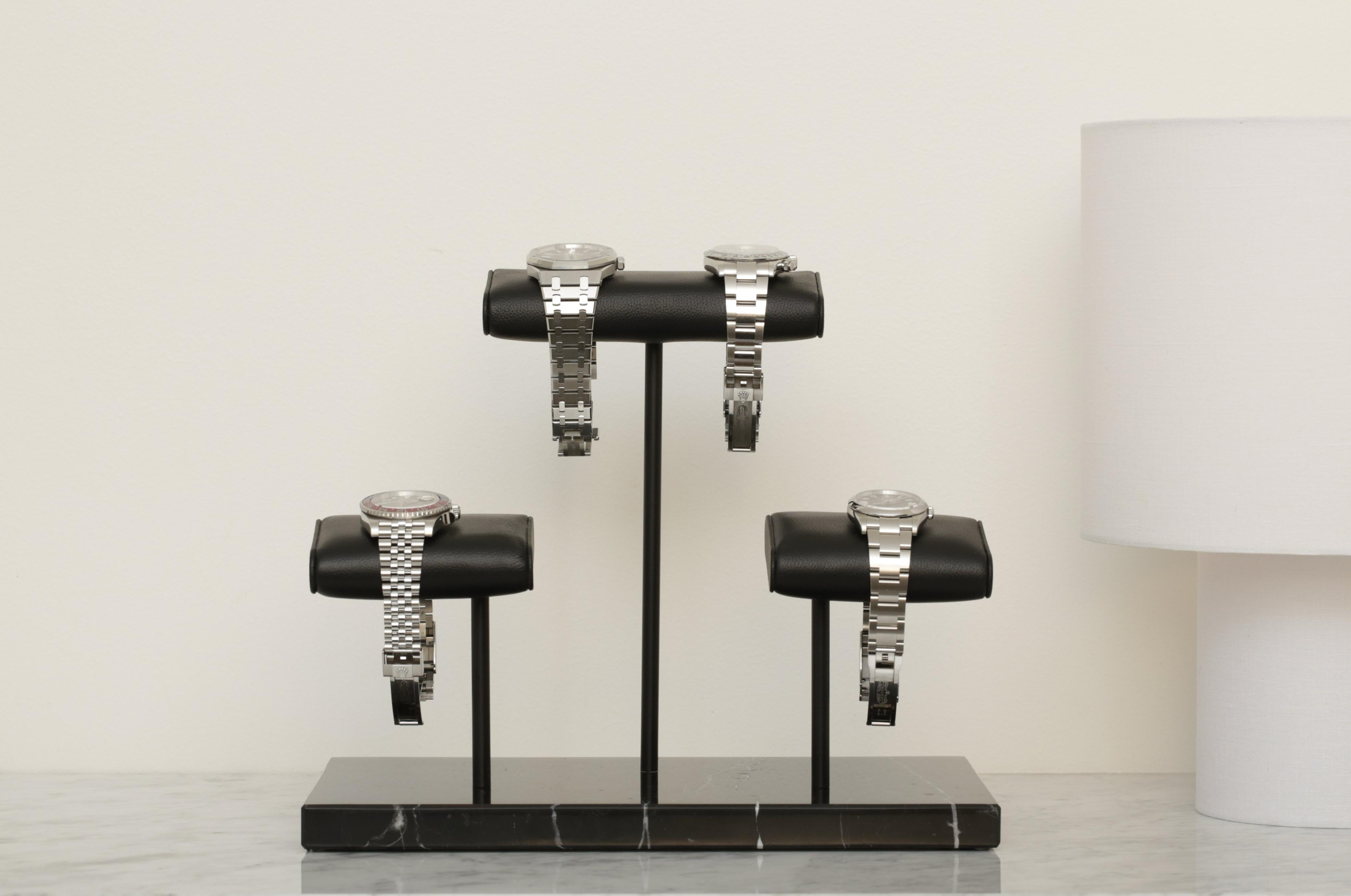 WATCH STAND CLASSIC - QUADRUPLE - BLACK & BLACK