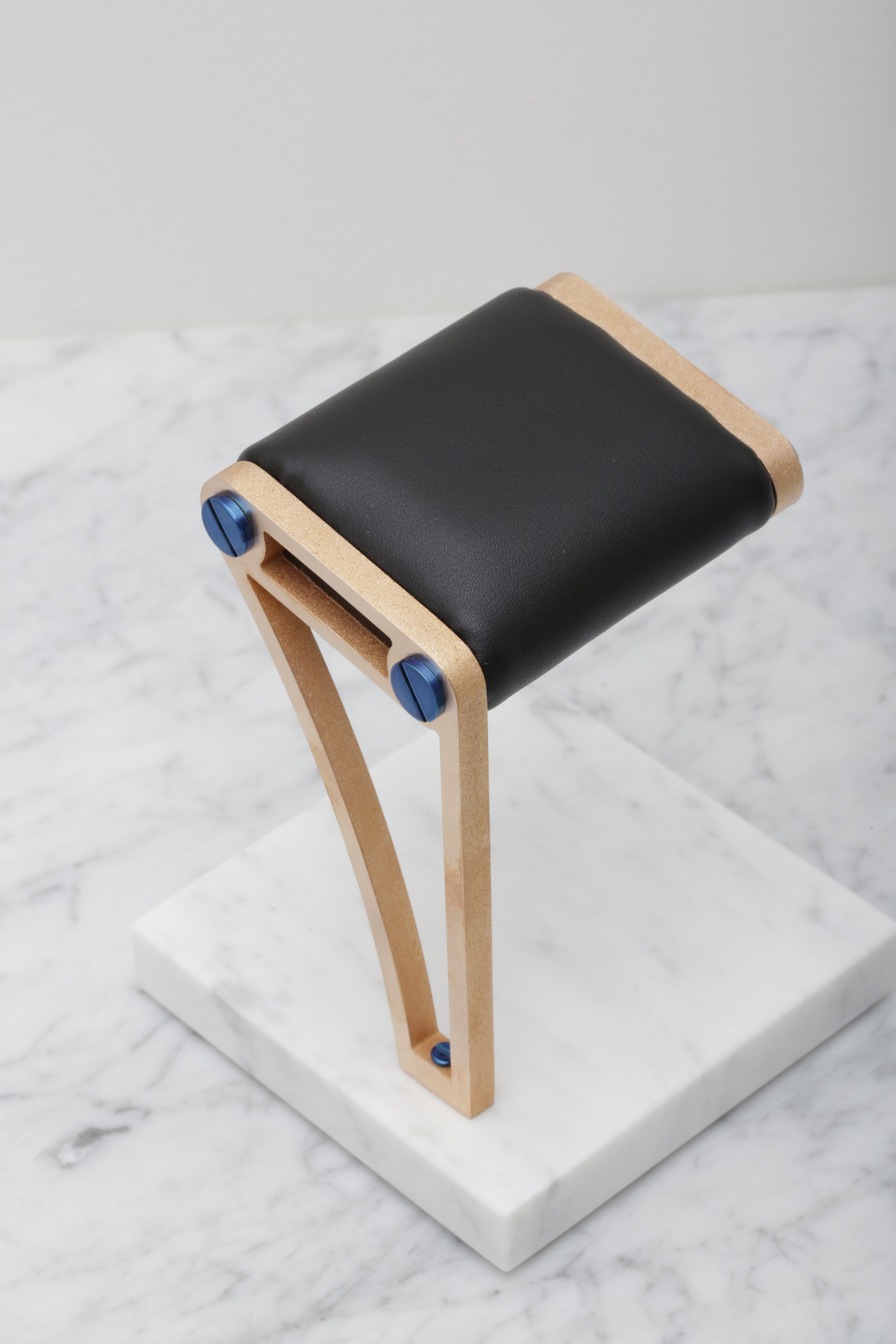 TWS x BUCHERER WATCH STAND 2.0 - SINGLE - ROSE GOLD