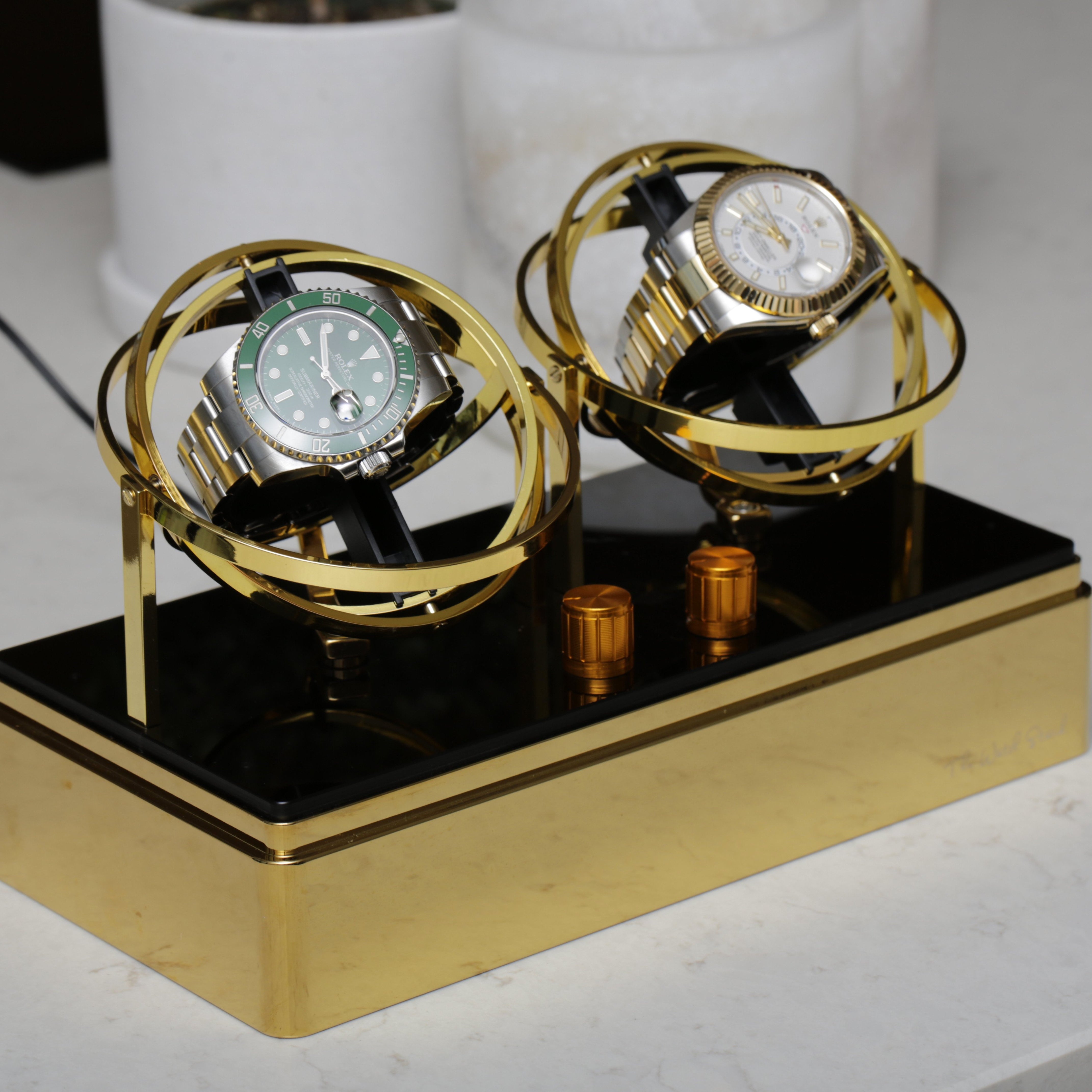 THE WATCH STAND - DOUBLE WINDER - GOLD