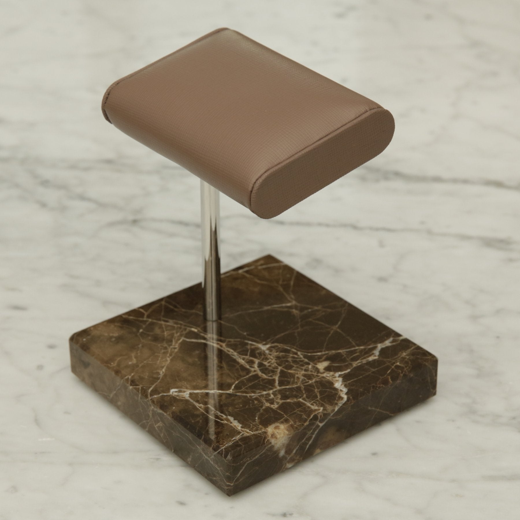 WATCH STAND CLASSIC - SINGLE - BROWN & BROWN SAFFIANO