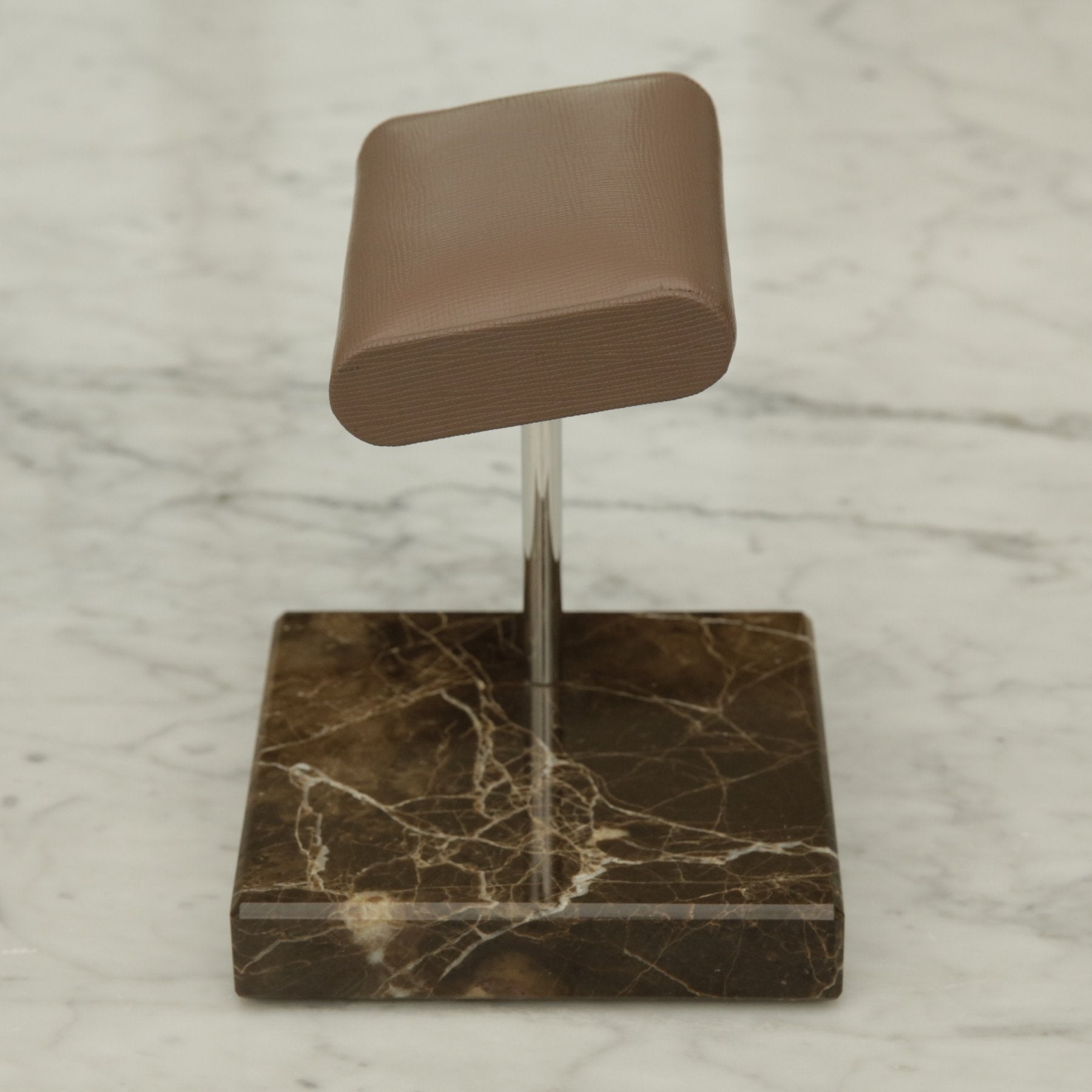 WATCH STAND CLASSIC - SINGLE - BROWN & BROWN SAFFIANO