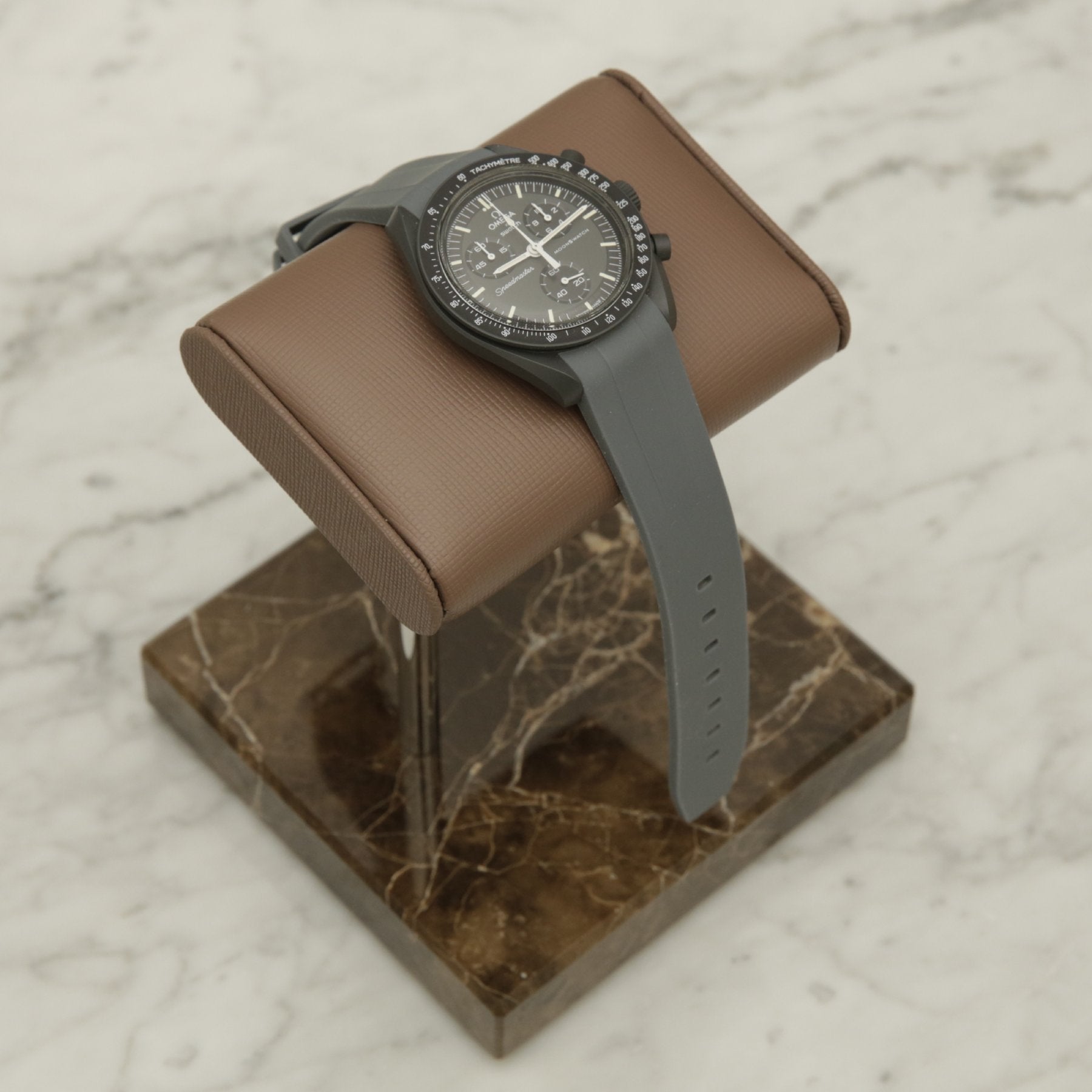 WATCH STAND CLASSIC - SINGLE - BROWN & BROWN SAFFIANO