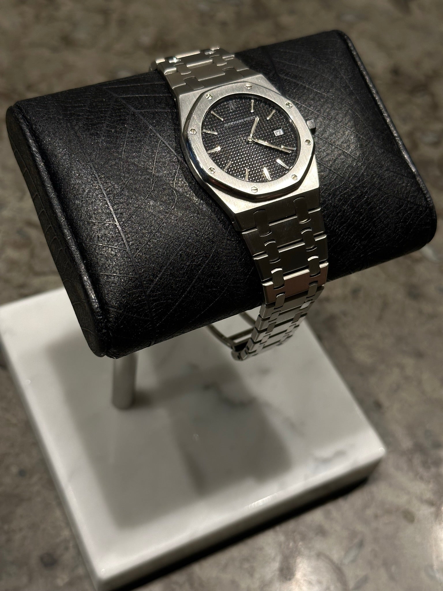 WATCH STAND CLASSIC - SINGLE - HIRSCH BLACK