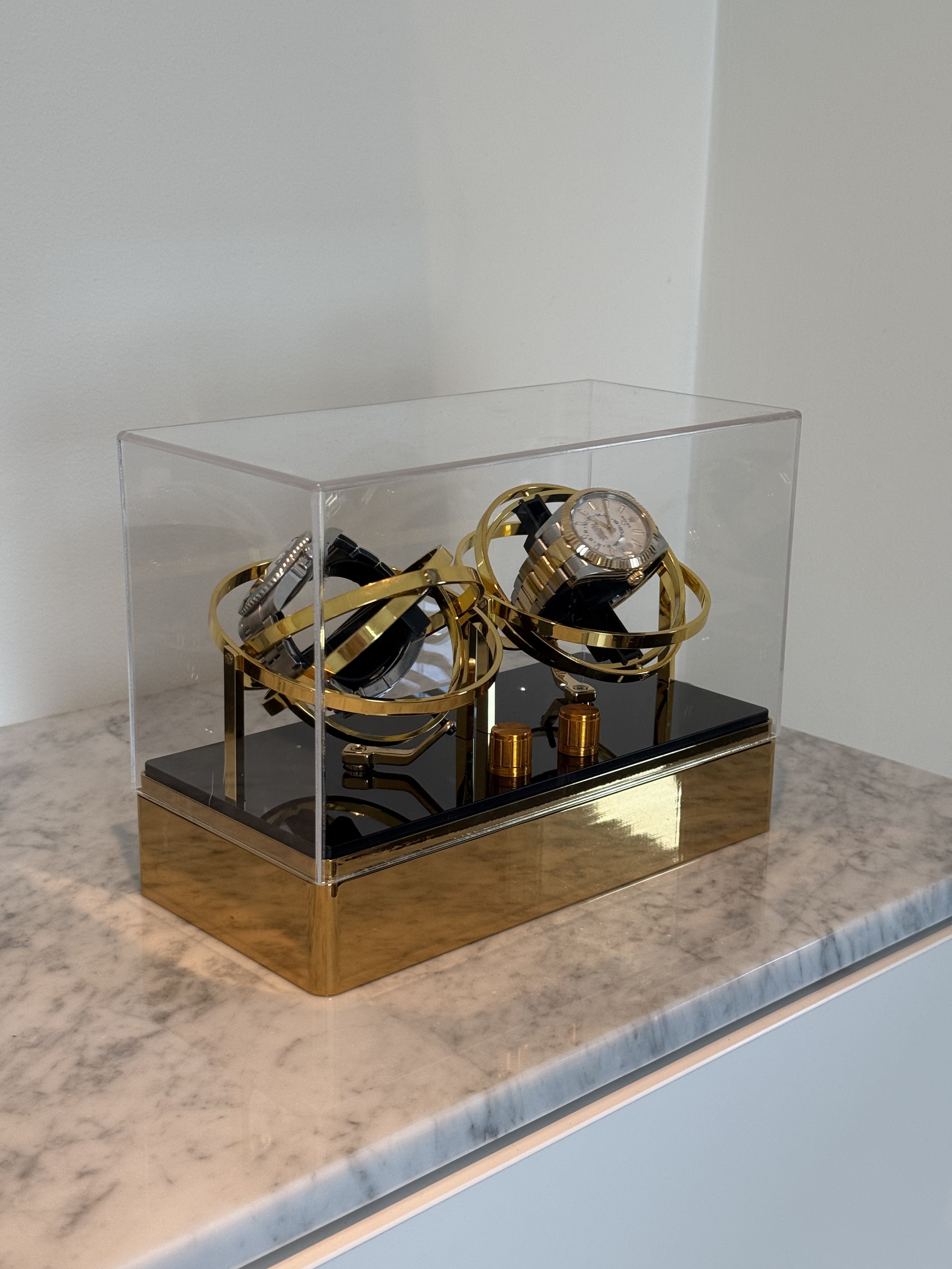 THE WATCH STAND - DOUBLE WINDER - GOLD