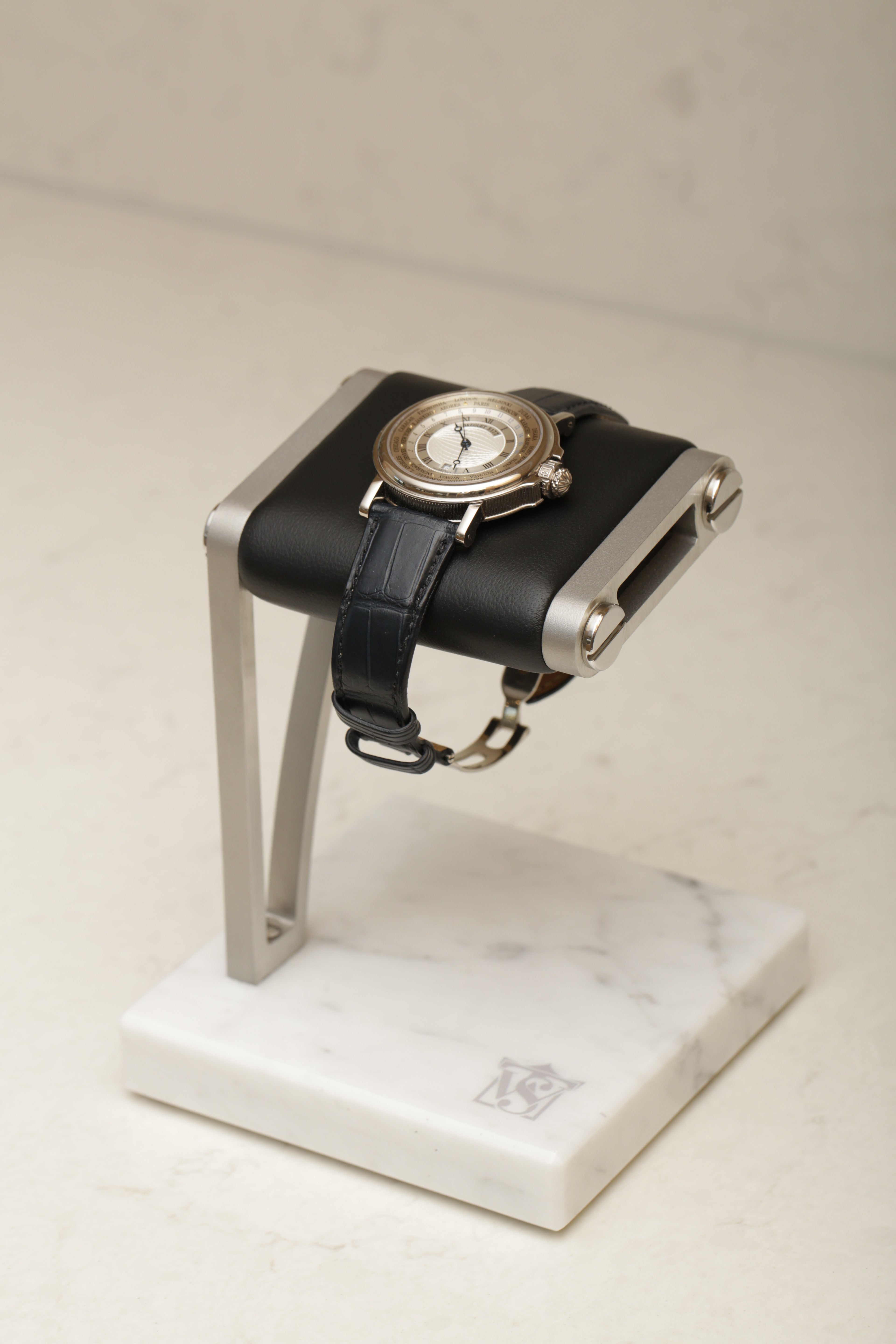 WATCH STAND 2.0 - SINGLE - WHITE & SILVER