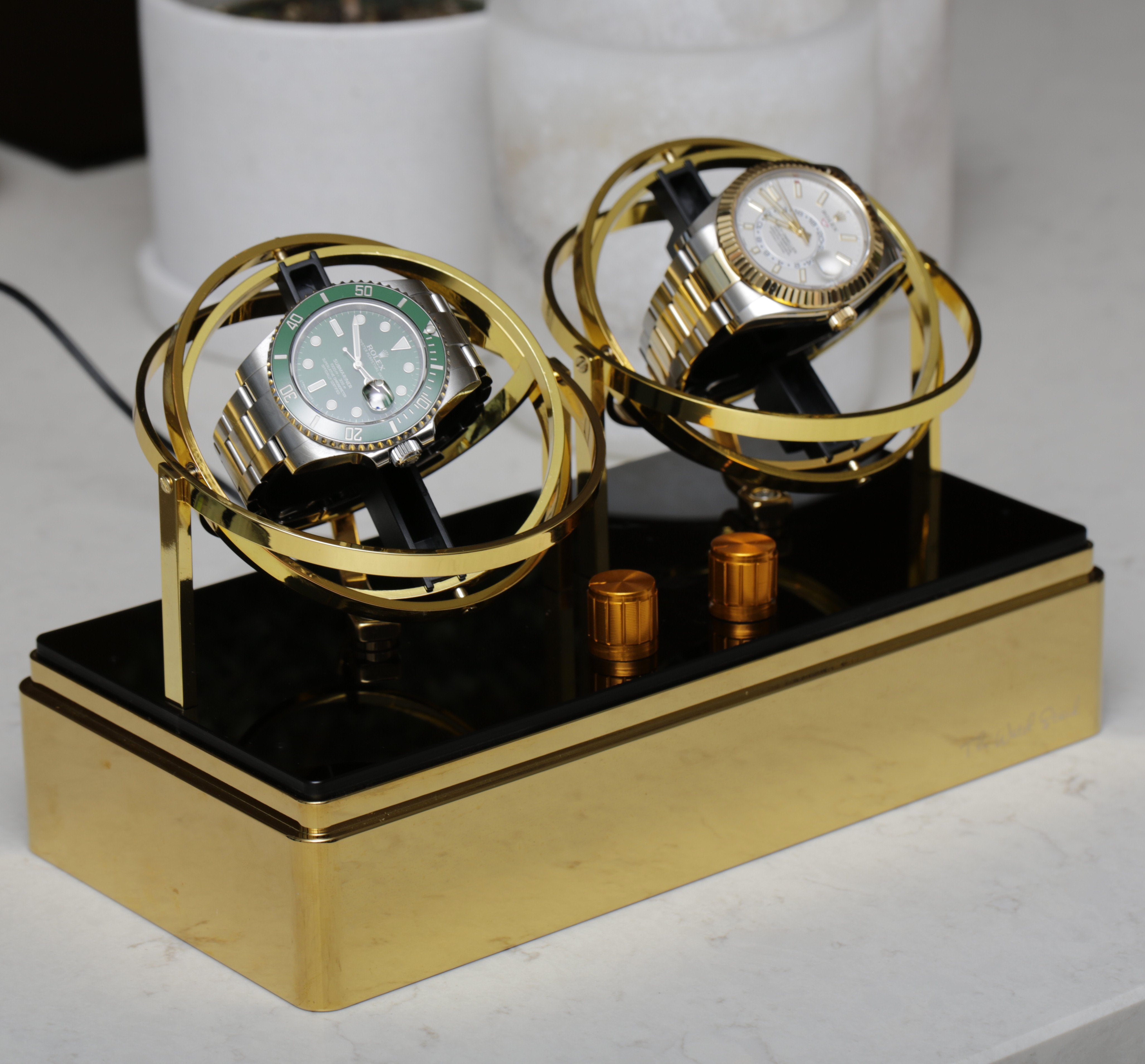THE WATCH STAND - DOUBLE WINDER - GOLD