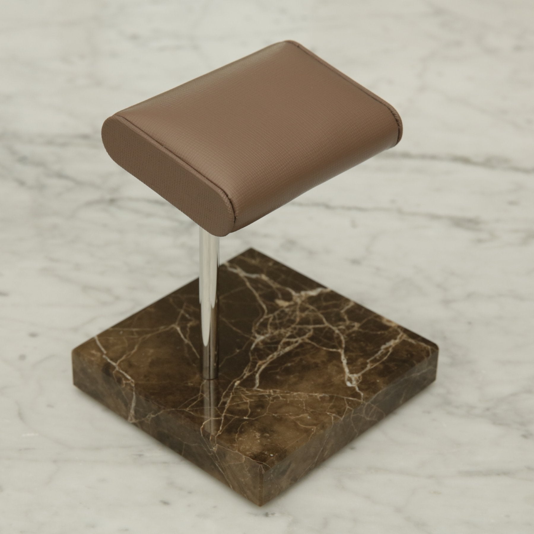 WATCH STAND CLASSIC - SINGLE - BROWN & BROWN SAFFIANO